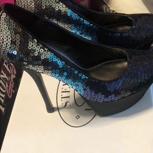 Steve Madden platform Heels